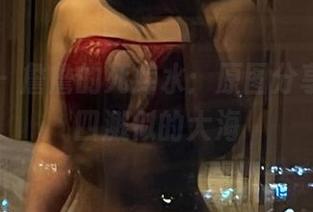 微密圈 – 詹詹的死库水：原图分享，水花四溅似的大海