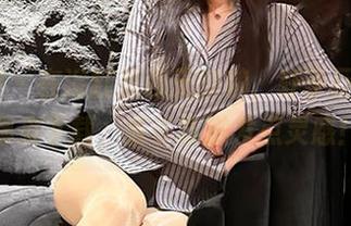 微密圈 – 在浴缸里百无聊赖，轩子巨2兔图集来下载，或许能激发点灵感！