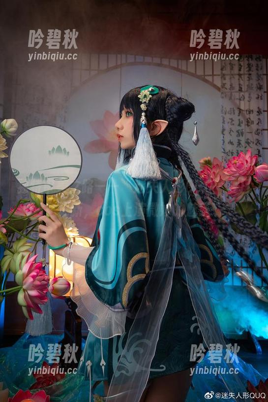 独特审美之路——“迷失人形QUQ”夏日更新，cos上演微妙的魅惑