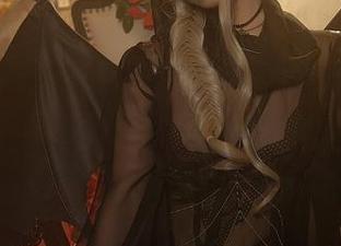 精选图库：雯妹不讲道理用碧蓝航线怨仇让你明白什么叫做“美丽的苦”。