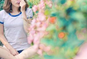 青豆客 – 沈梦瑶_Gcat的草莓少女写真集——少女心负责，资源归我，吃个草莓别说是我了！