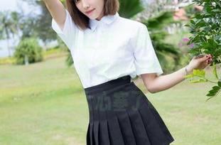 魅妍社 – 套图集在手，绯月樱_Cherry的“女孩”似乎在和我说悄悄话，赶紧下载也太心塞了吧…